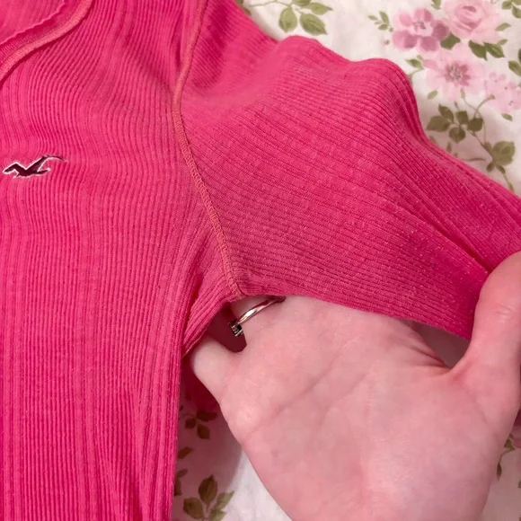 Hollister 2000s Pink Ribbed Quarter Sleeve Top - Picture 7 of 8